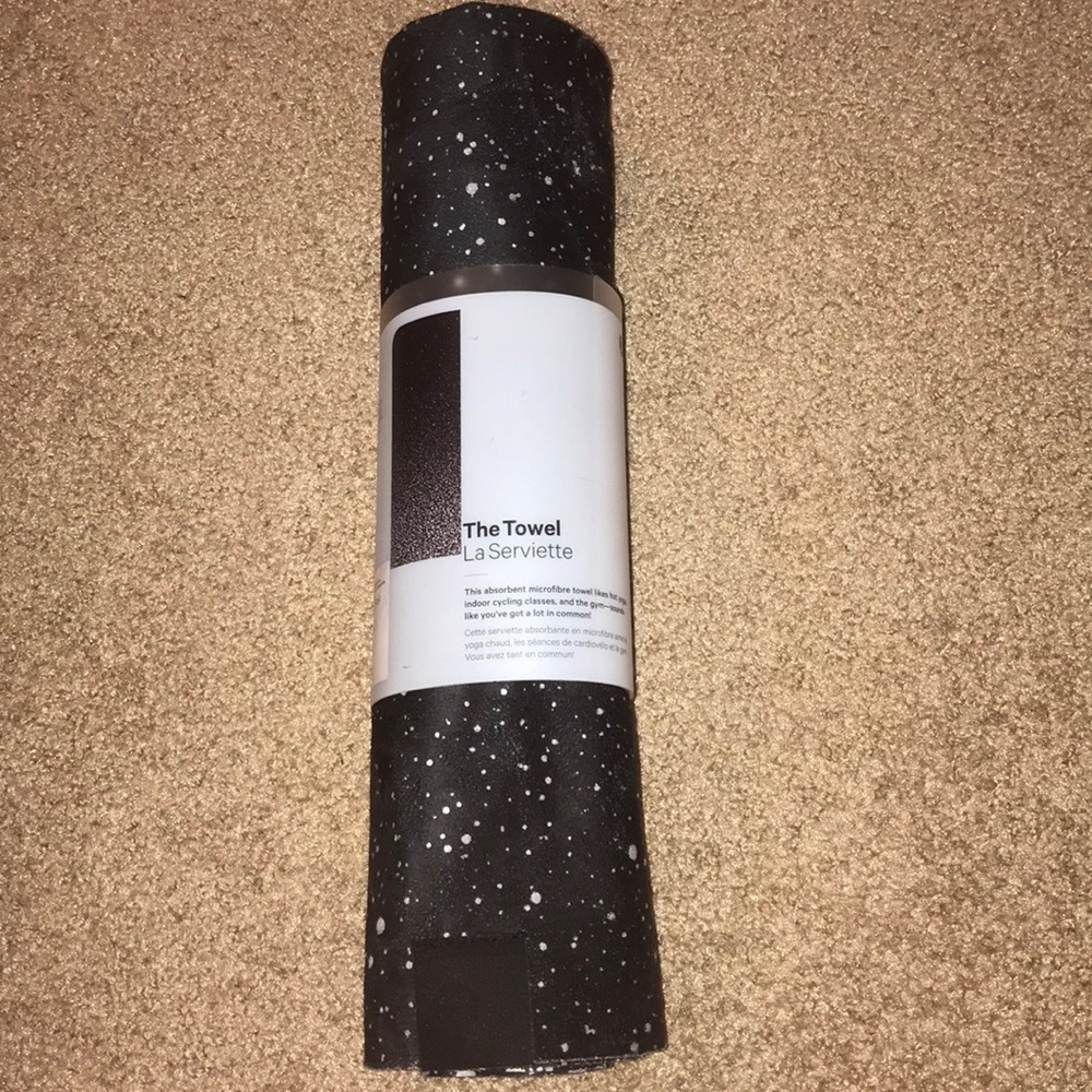 Lululemon Towel: La Serviette
